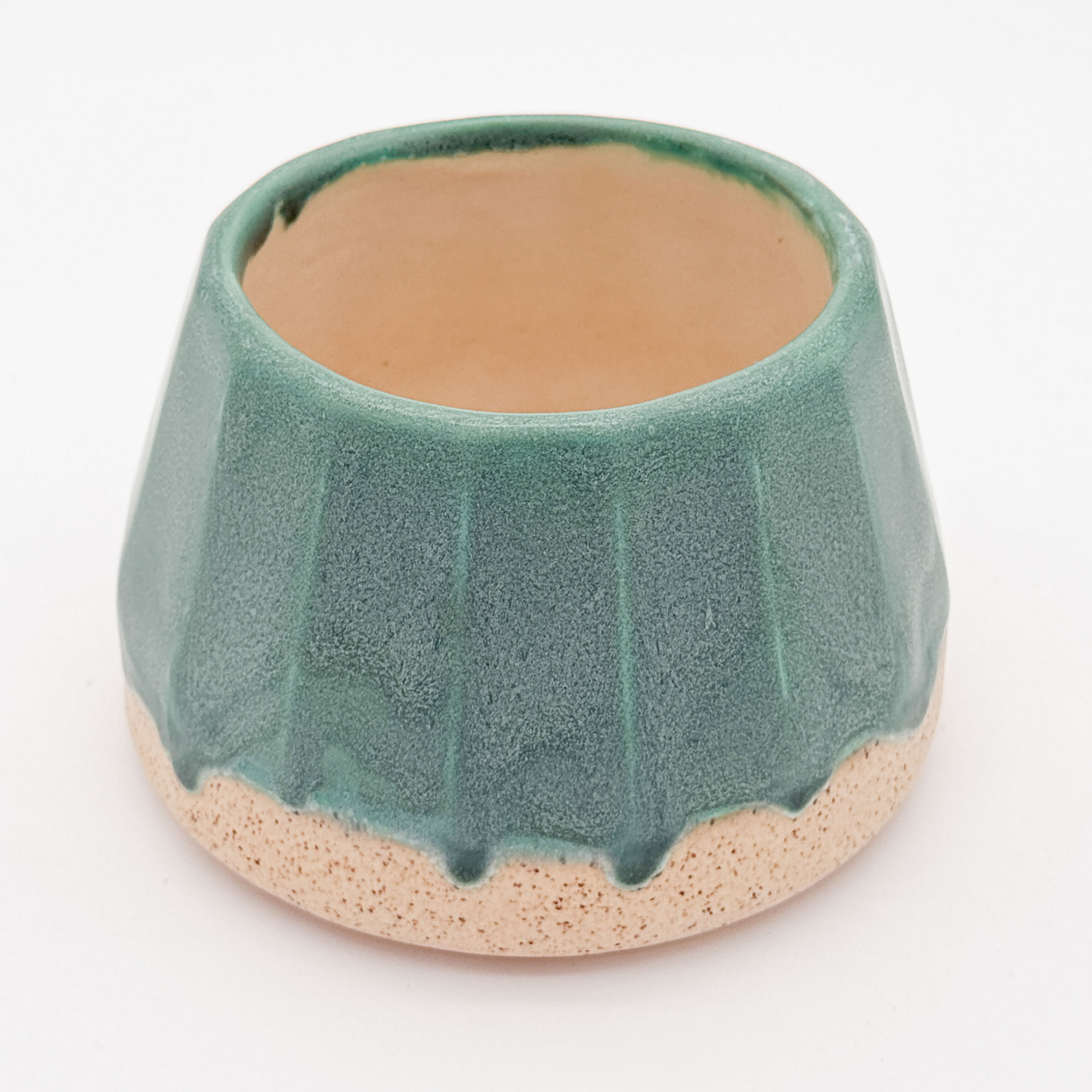 The Long Ears Bowl - Handmade Ceramic Pet Bowl with Tapered Rim Design for Long Eared Breeds